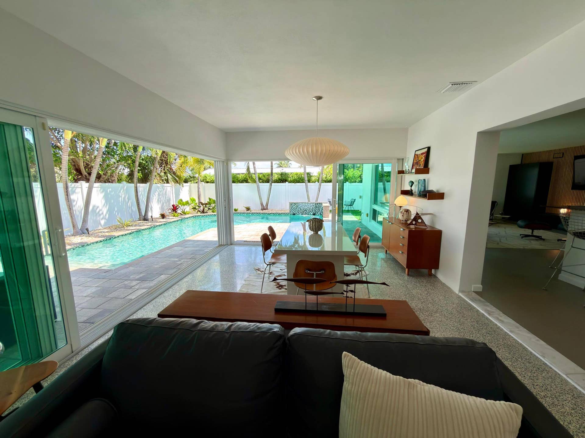 2222 NE 15th Court, Fort Lauderdale, FL 33304 IMG_7378