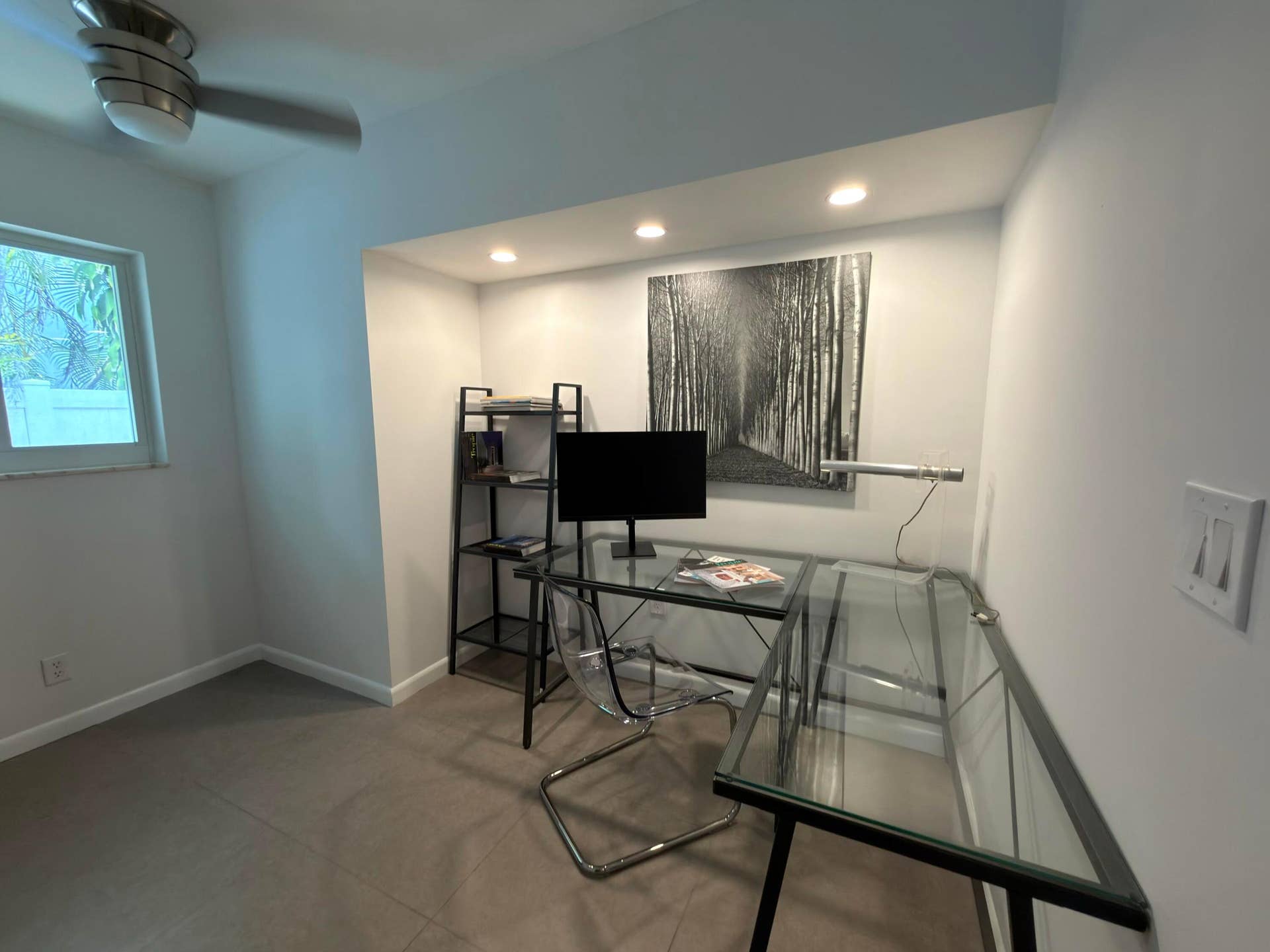 2222 NE 15th Court, Fort Lauderdale, FL 33304 Office