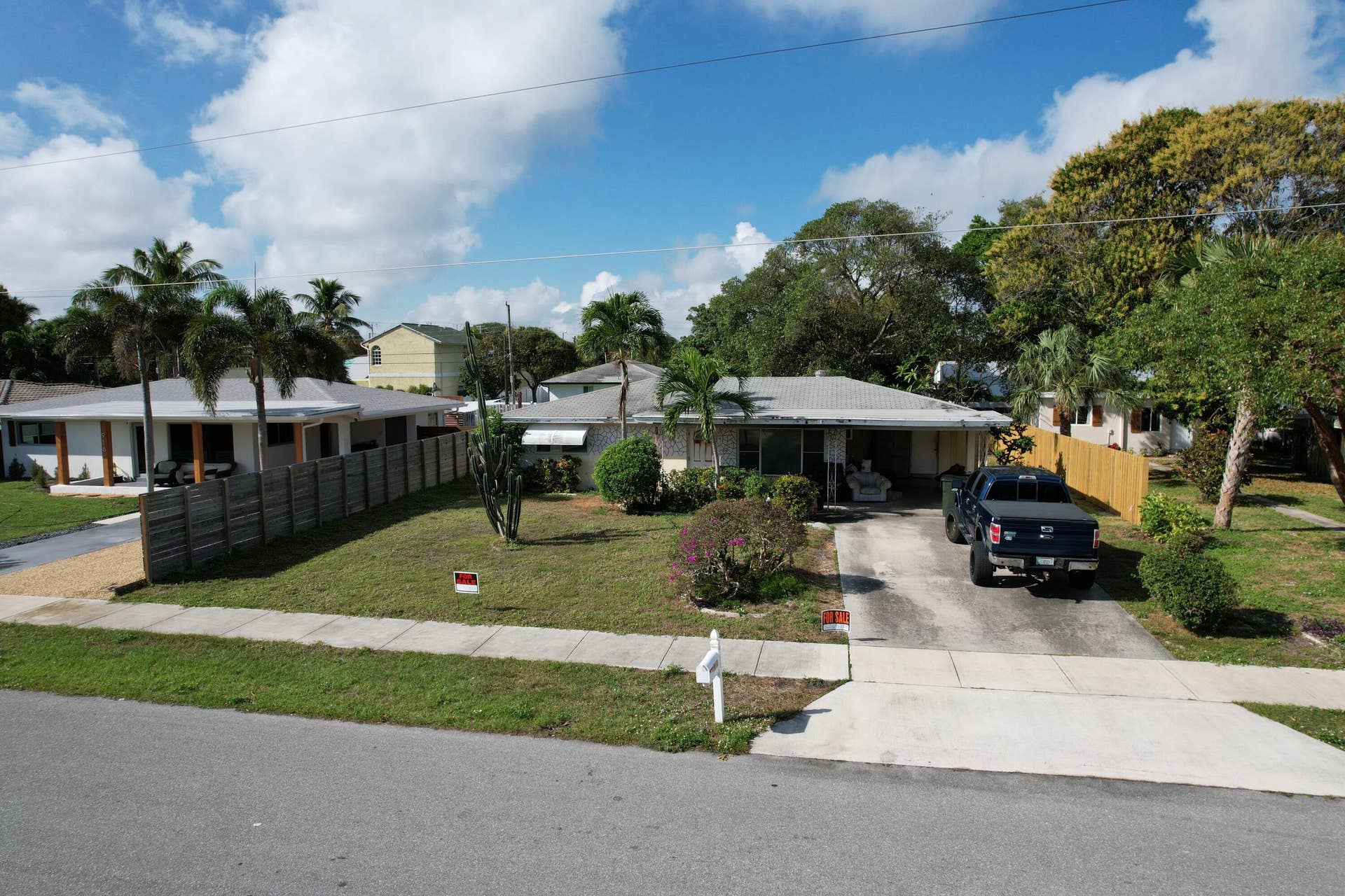 910 SE 3rd Avenue, Delray Beach, FL 33483 910 SE 3rd