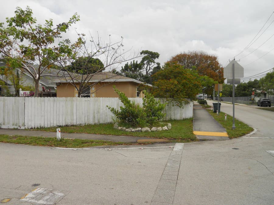 Property photo for 3290 NE 10th Avenue, Oakland Park, FL
