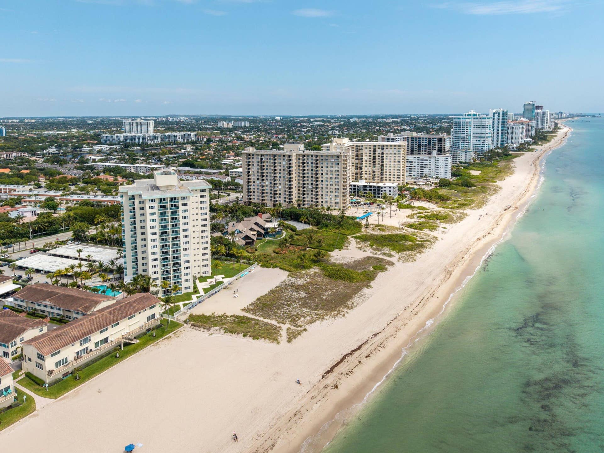 6000 N Ocean Boulevard, #2a, Lauderdale By The Sea, FL 33308 008-018-Ocean Front-4000x3000