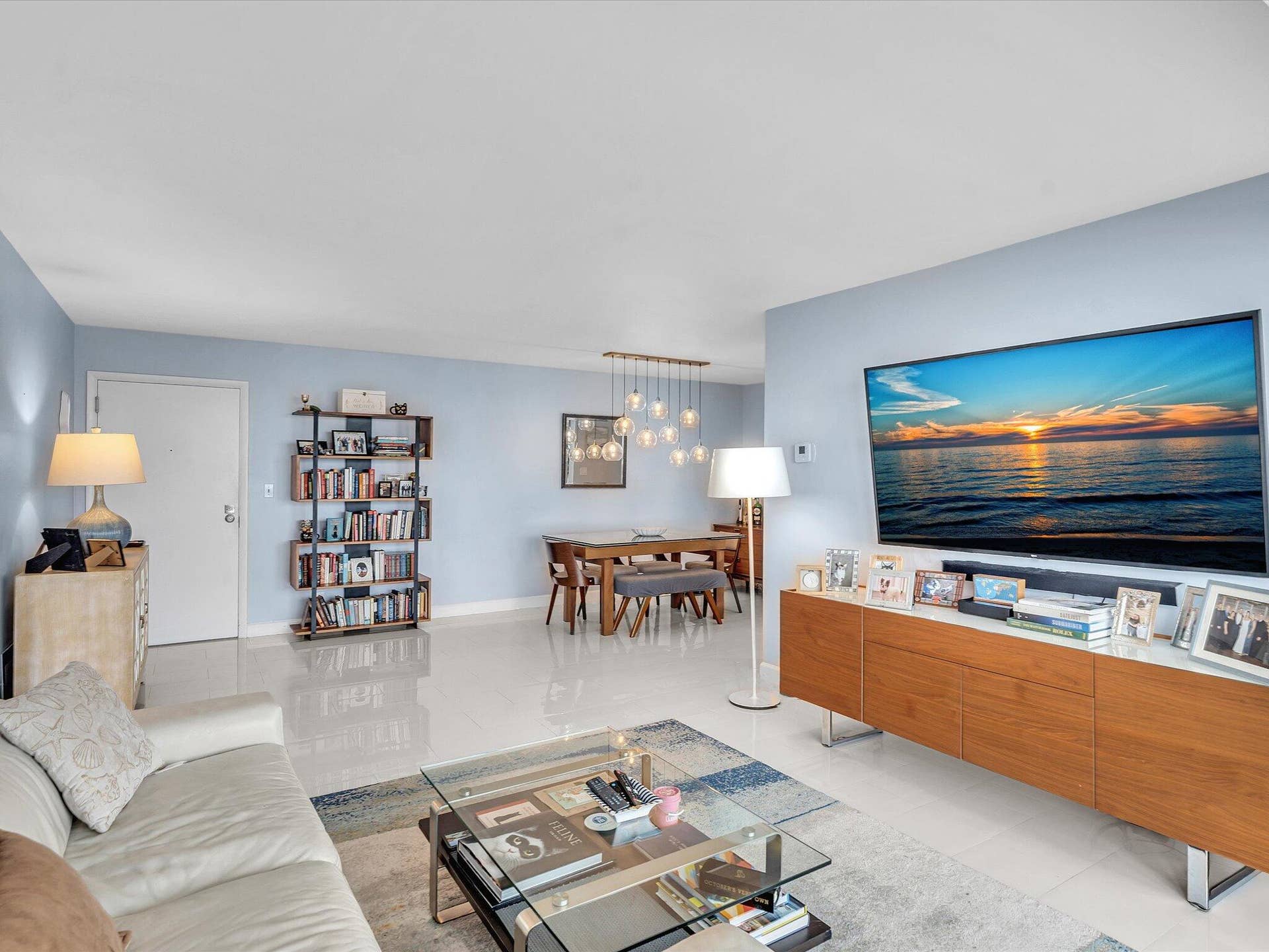 2841 N Ocean Boulevard, #1102, Fort Lauderdale, FL 33308 19-FPP00616