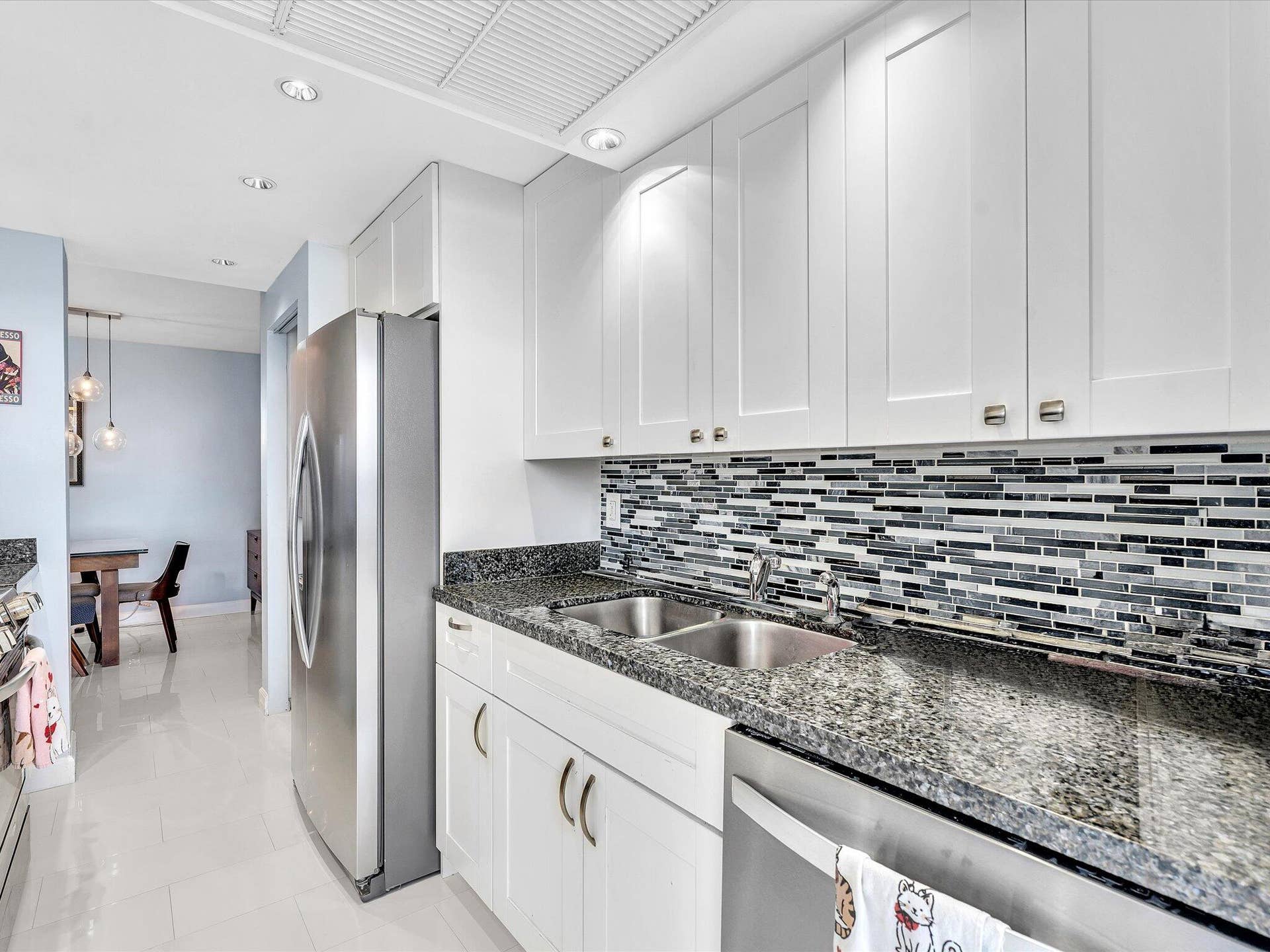 2841 N Ocean Boulevard, #1102, Fort Lauderdale, FL 33308 36-FPP00701