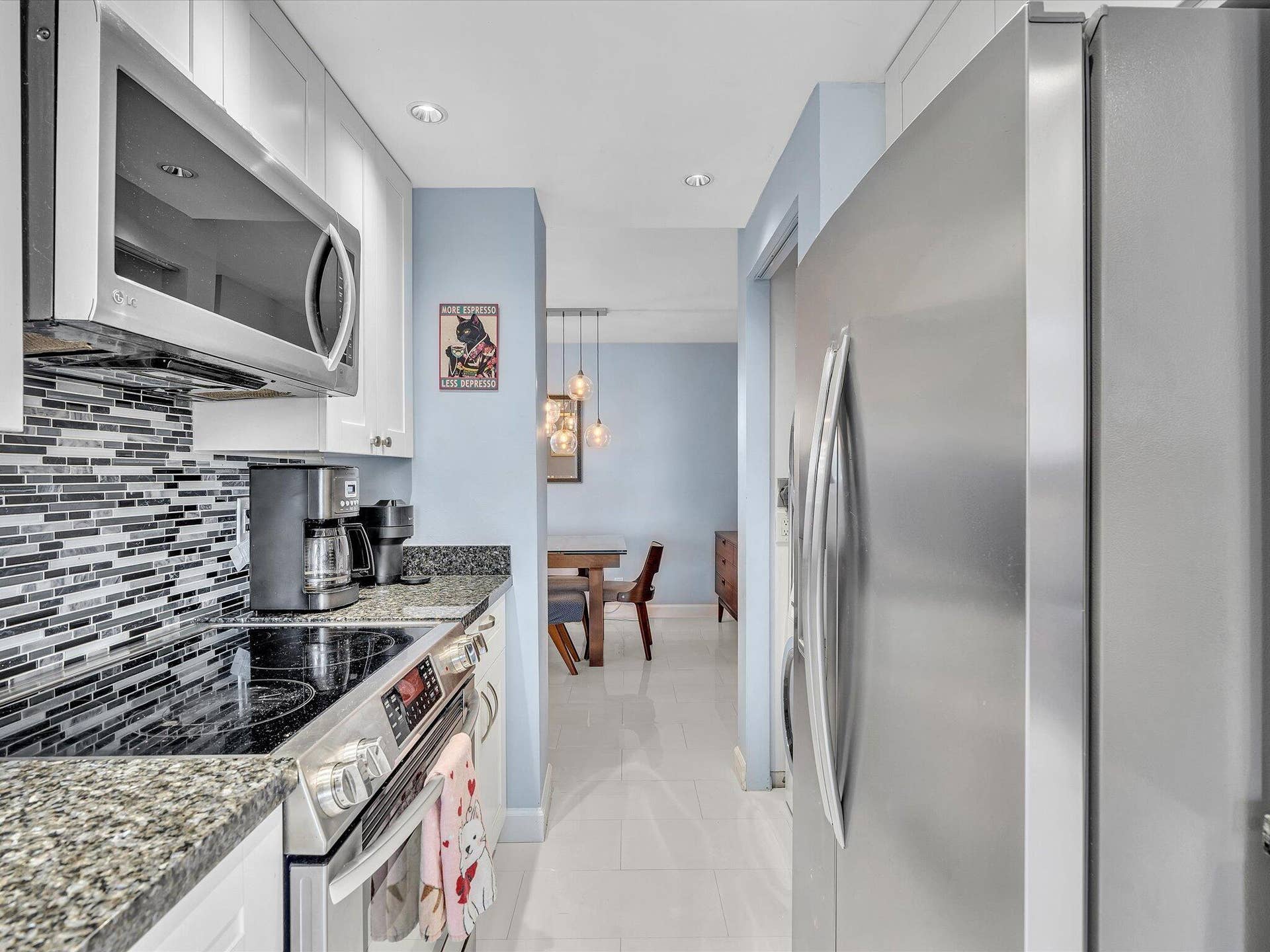2841 N Ocean Boulevard, #1102, Fort Lauderdale, FL 33308 37-FPP00706