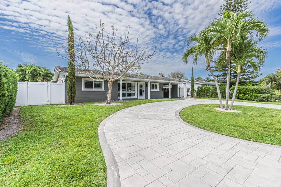 Property photo for 2770 NE 53rd Street, Lighthouse Point, FL