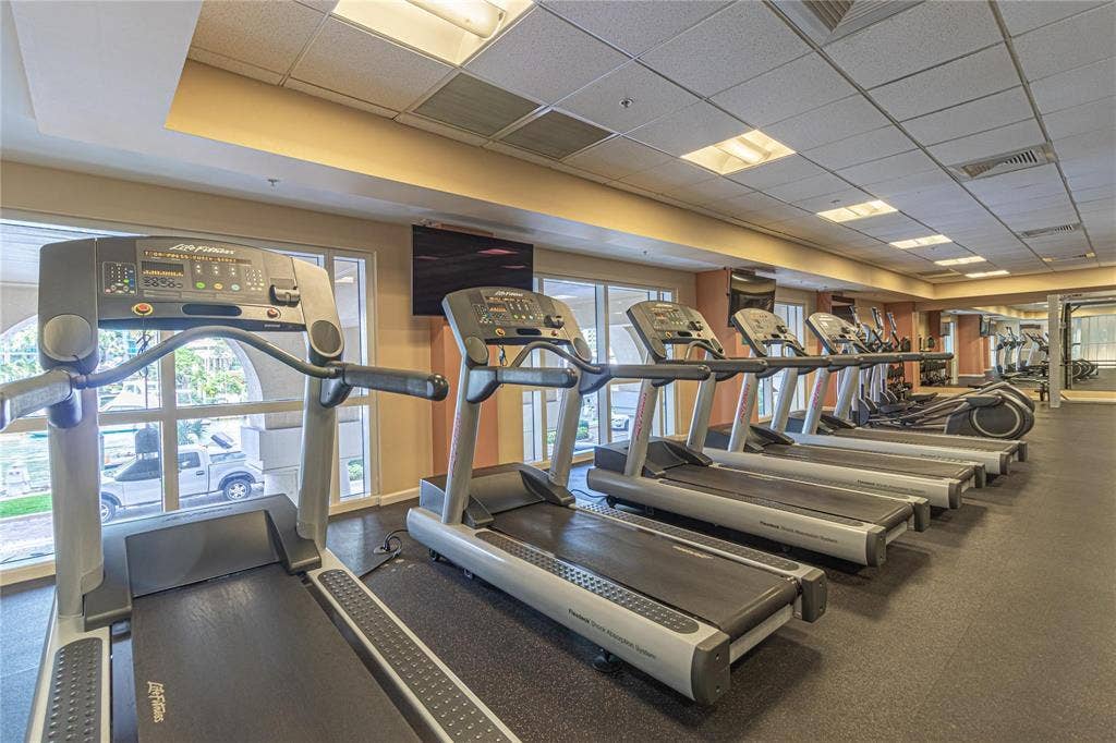 511 SE 5th Avenue, #1118, Fort Lauderdale, FL 33301 18