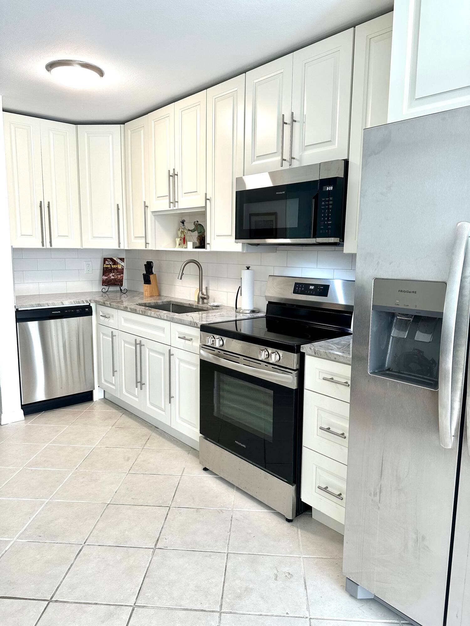MC KITCHEN 2