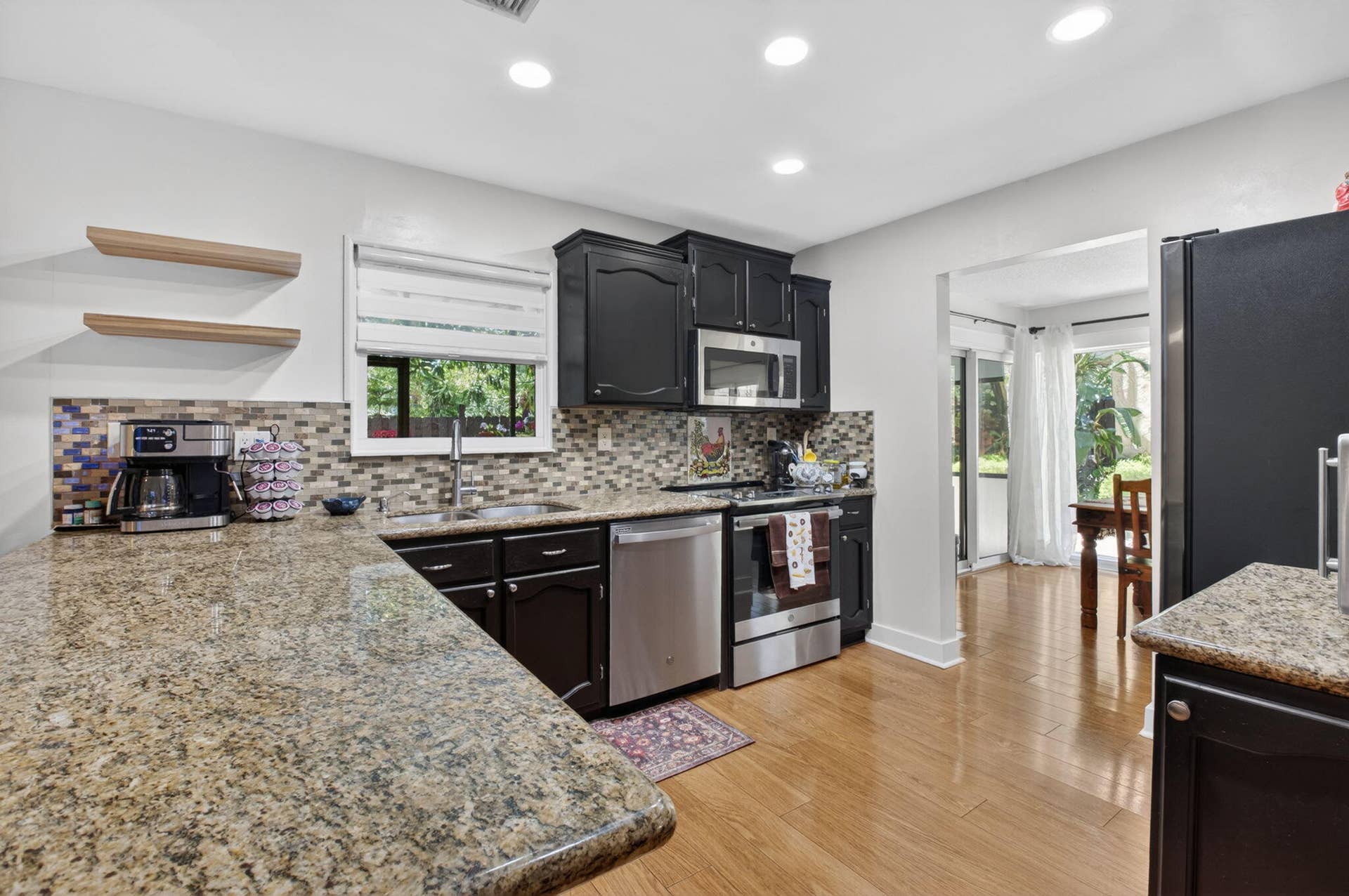 22859 N Sandalfoot Boulevard, Boca Raton, FL 33428 Kitchen