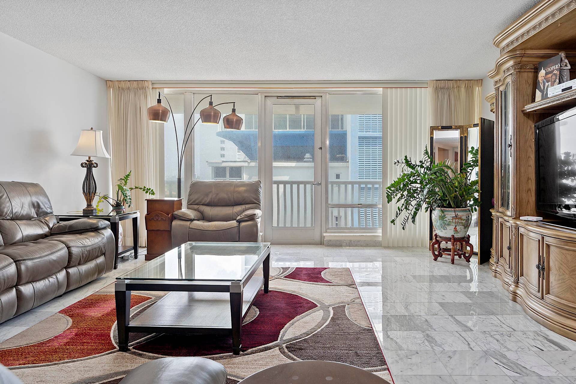 Spacious Living Room