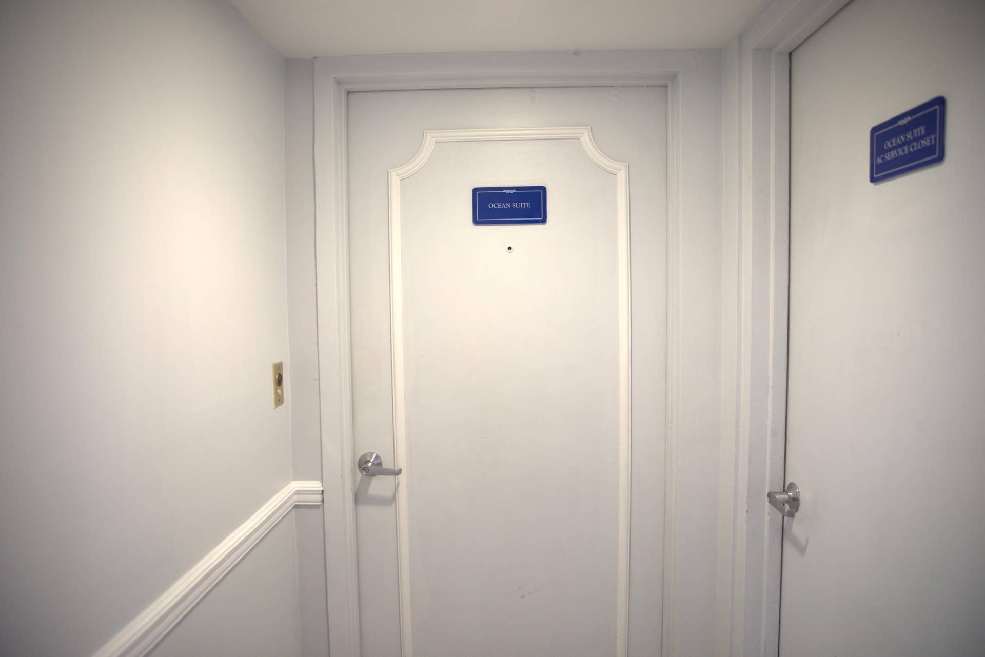 Ocean Club Guest Suite Entrance available for lease