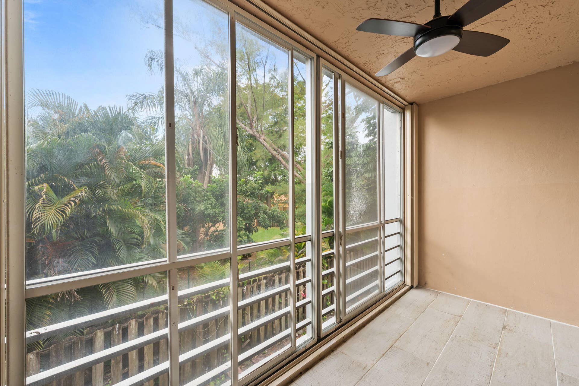21-web-or-mls-DSC02537