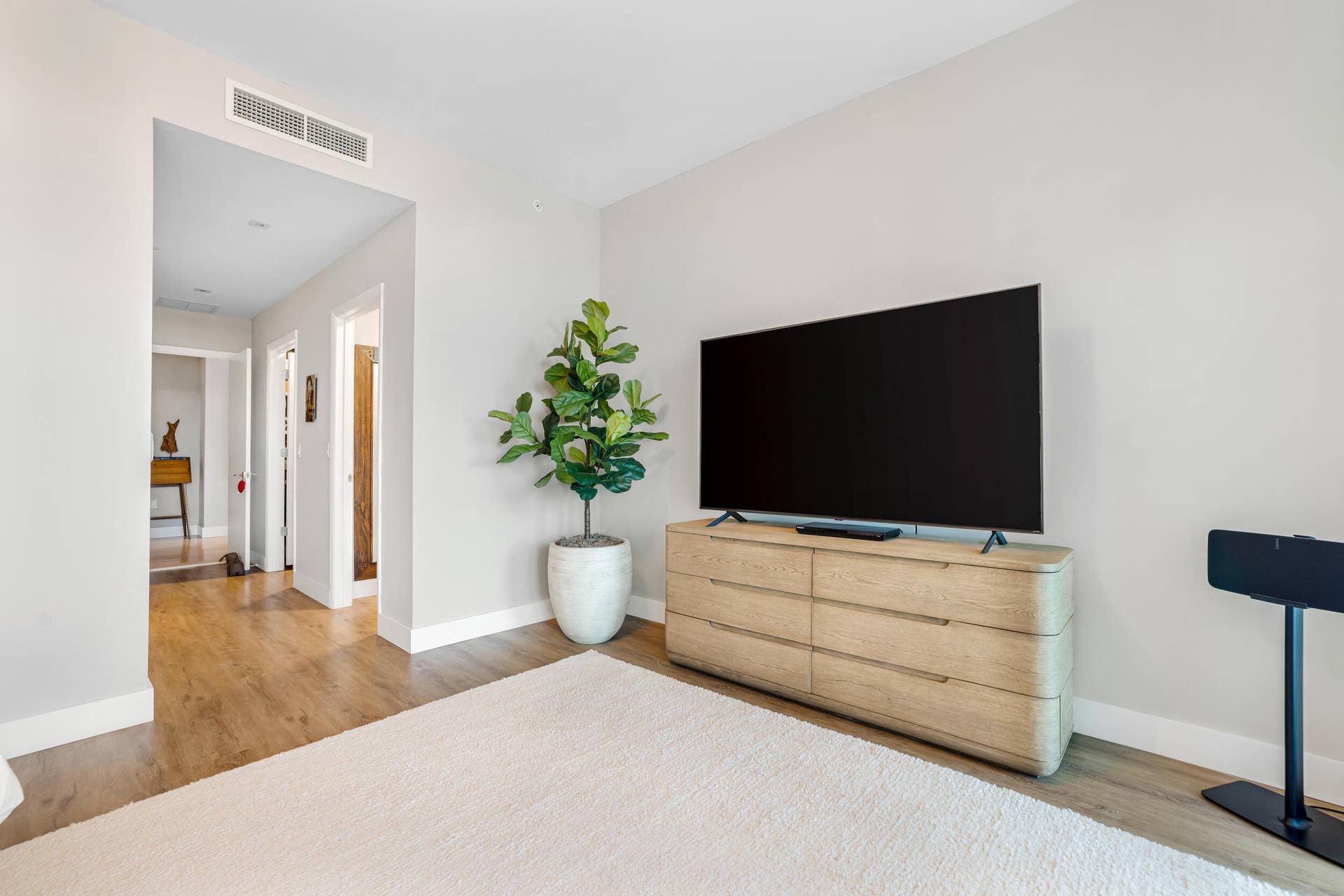 701 N Fort Lauderdale Beach Boulevard, #406, Fort Lauderdale, FL 33304 701 N Fort Lauderdale Beach Blvd-Fort La