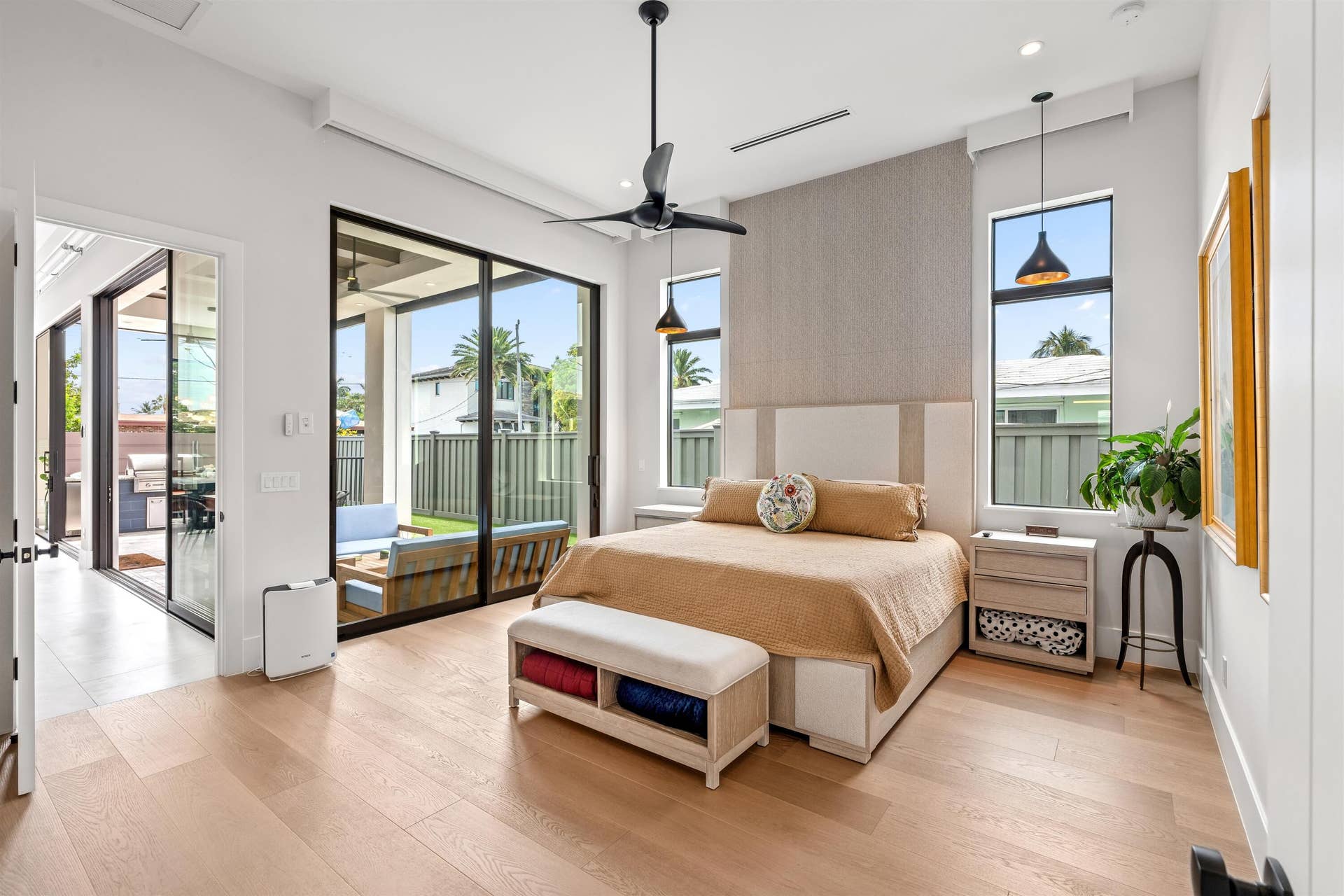 2880 NE 35th Street, Lighthouse Point, FL 33064 PRIMARY_BEDROOM_DT