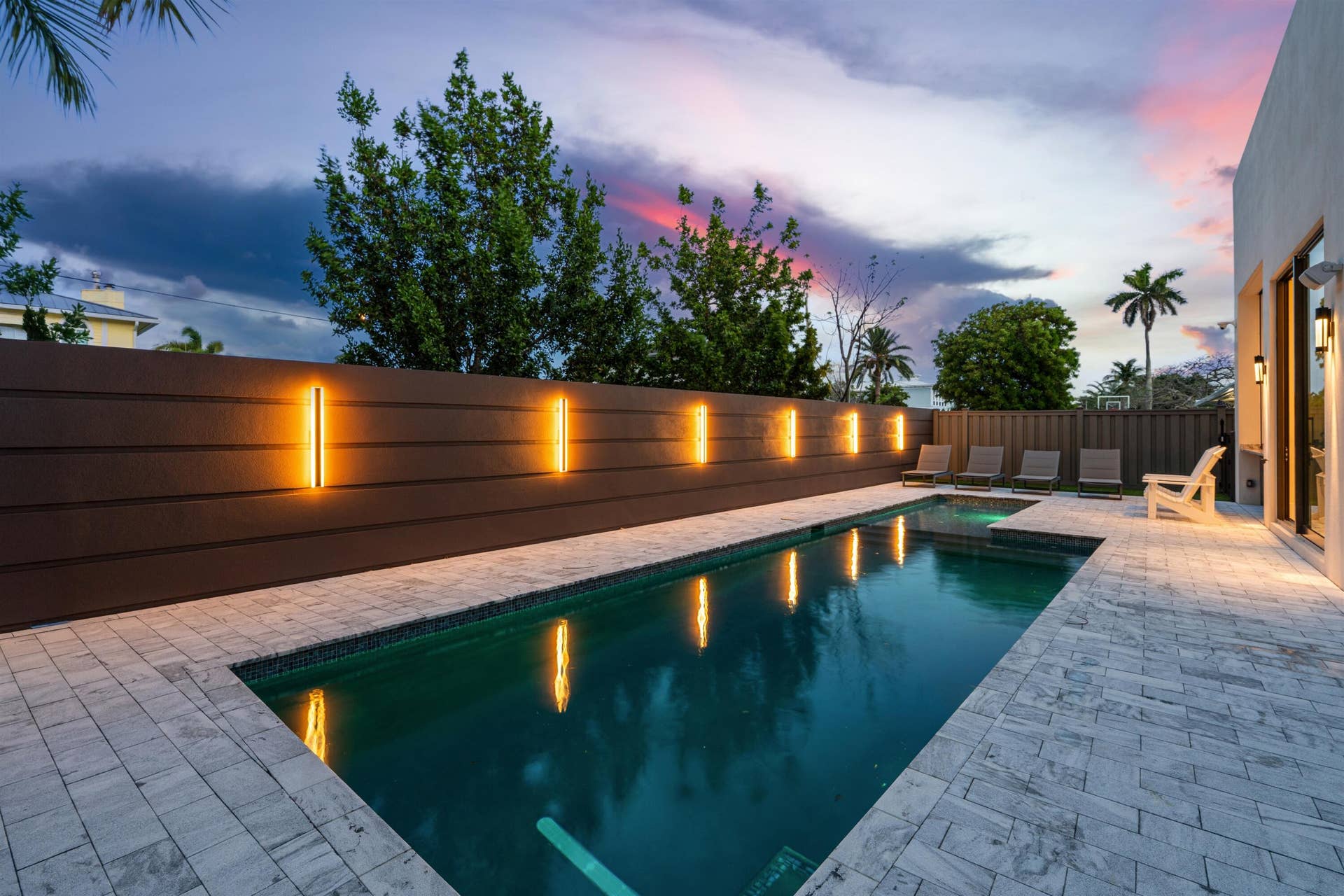 2880 NE 35th Street, Lighthouse Point, FL 33064 POOL_RIGHT_ANGLE_SUNSET_DT