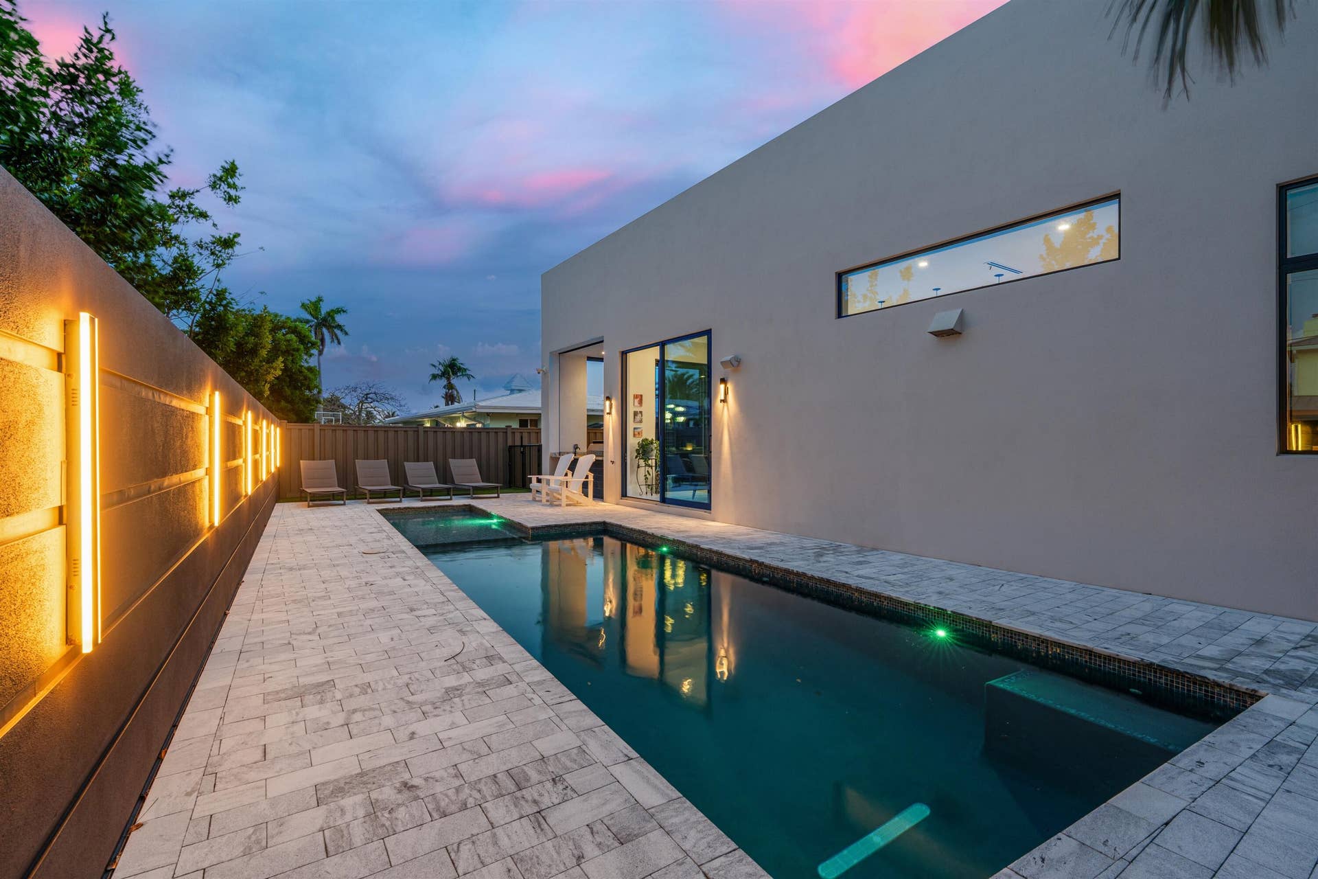 2880 NE 35th Street, Lighthouse Point, FL 33064 POOL_LEFT_ANGLE_SUNSET_DT
