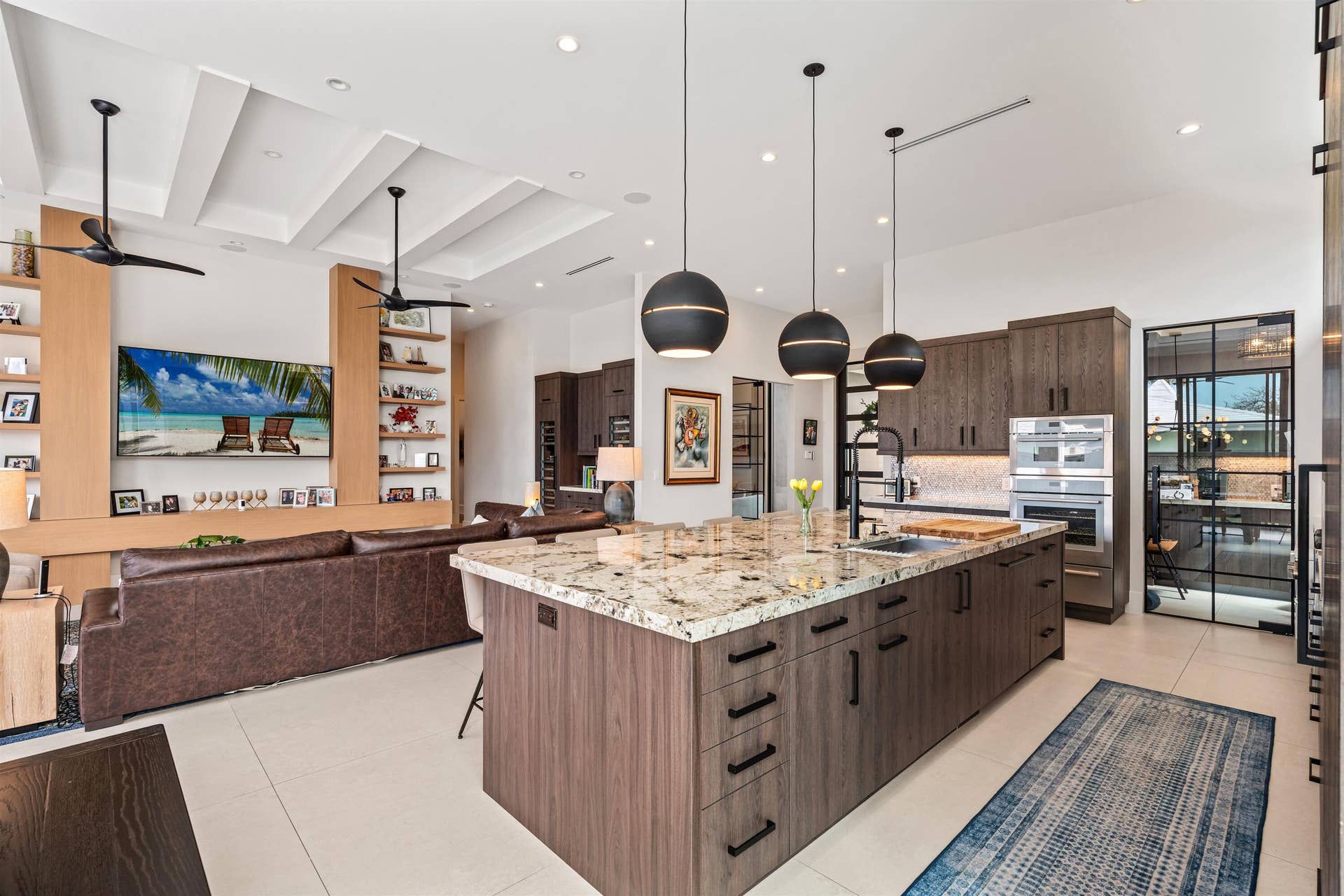 2880 NE 35th Street, Lighthouse Point, FL 33064 KITCHEN_RIGHT_ANGLE_2_DT_RT