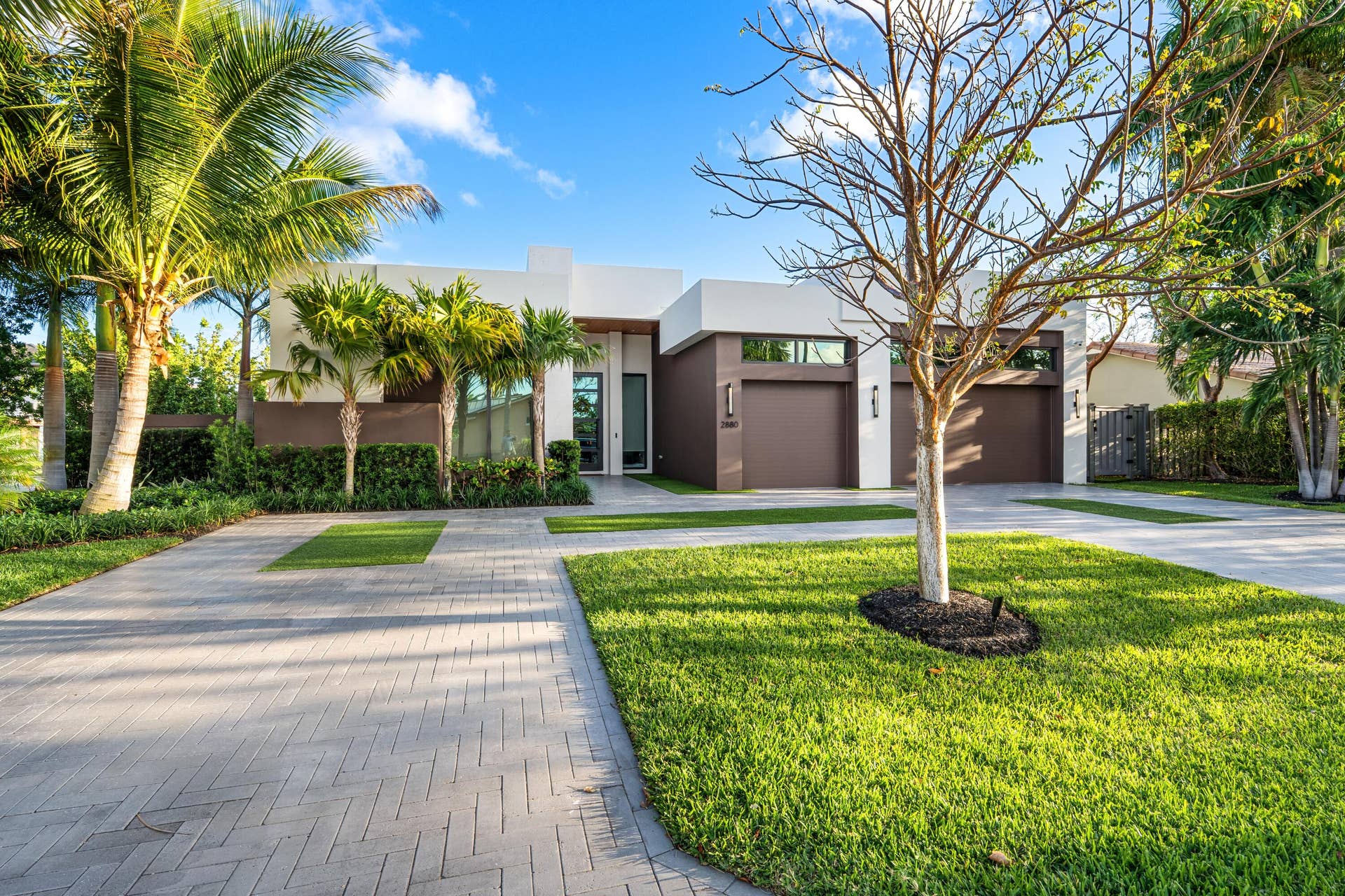 2880 NE 35th Street, Lighthouse Point, FL 33064 FRONT_RIGHT_2_DT