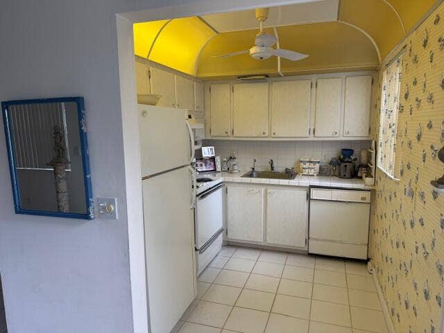 116 Lyndhurst F, #116, Deerfield Beach, FL 33442 gary7