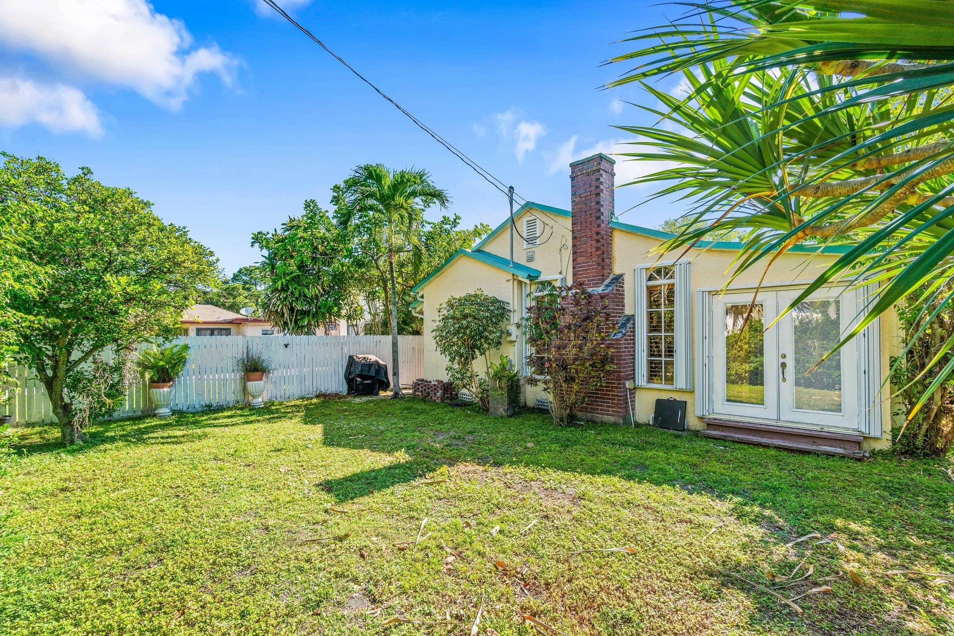 012-629SelkirkStreet-WestPalmBeach-FL-33