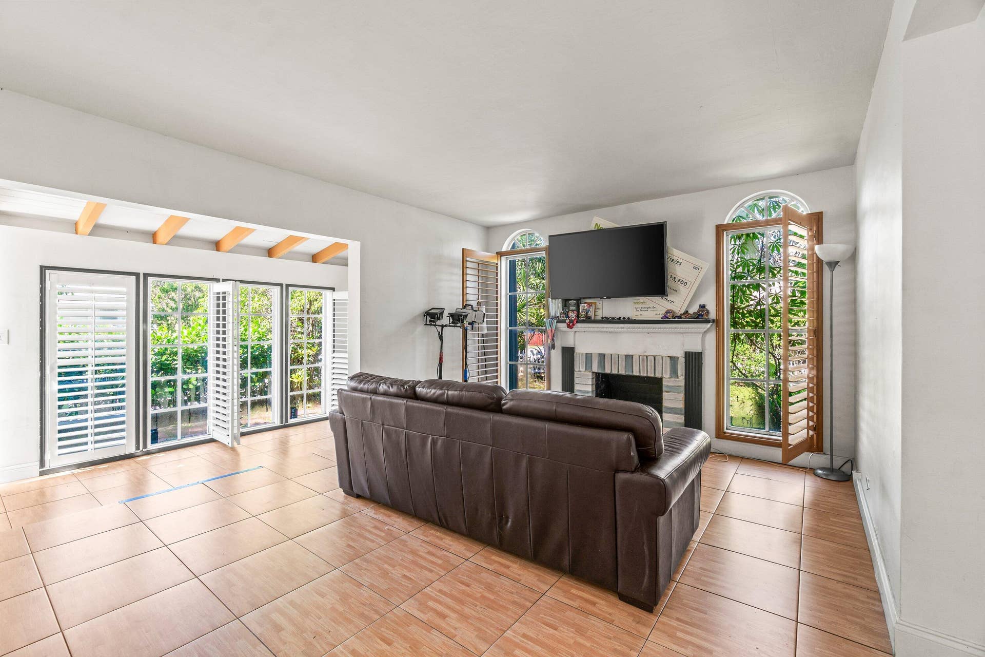 Living Rm