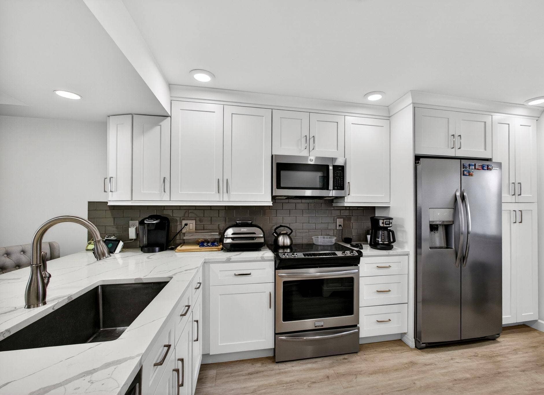 Open Concept Palm Beach Kitchen