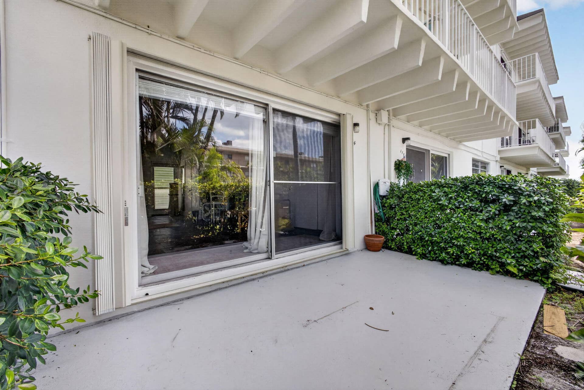 4001 S Ocean Boulevard, #114, South Palm Beach, FL 33480 Patio Photo #2