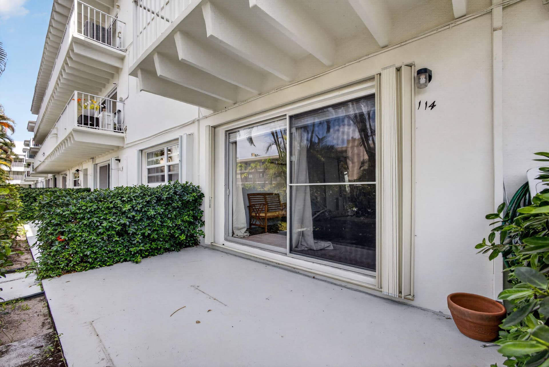 4001 S Ocean Boulevard, #114, South Palm Beach, FL 33480 Patio Photo #3