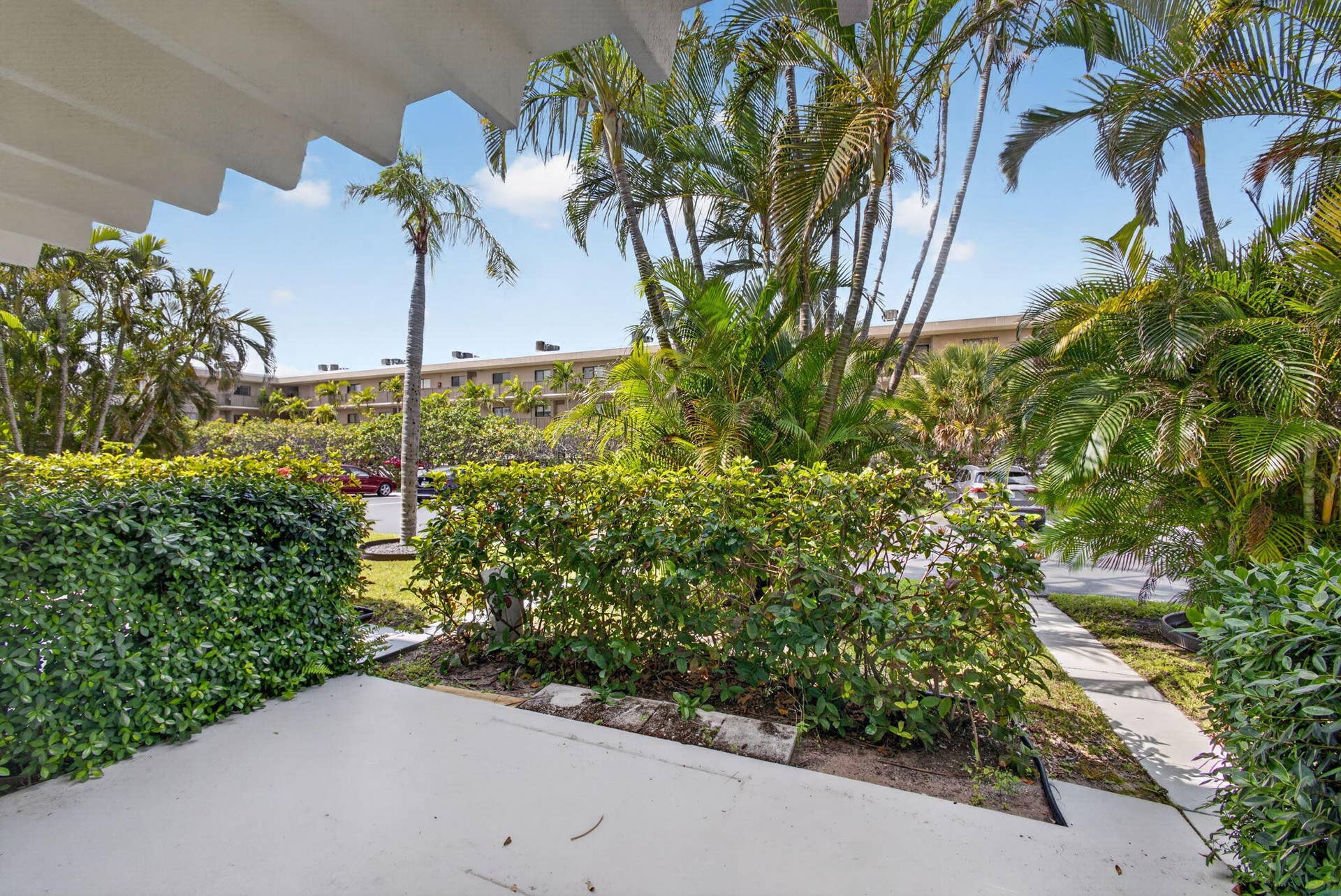 4001 S Ocean Boulevard, #114, South Palm Beach, FL 33480 Patio Photo #1