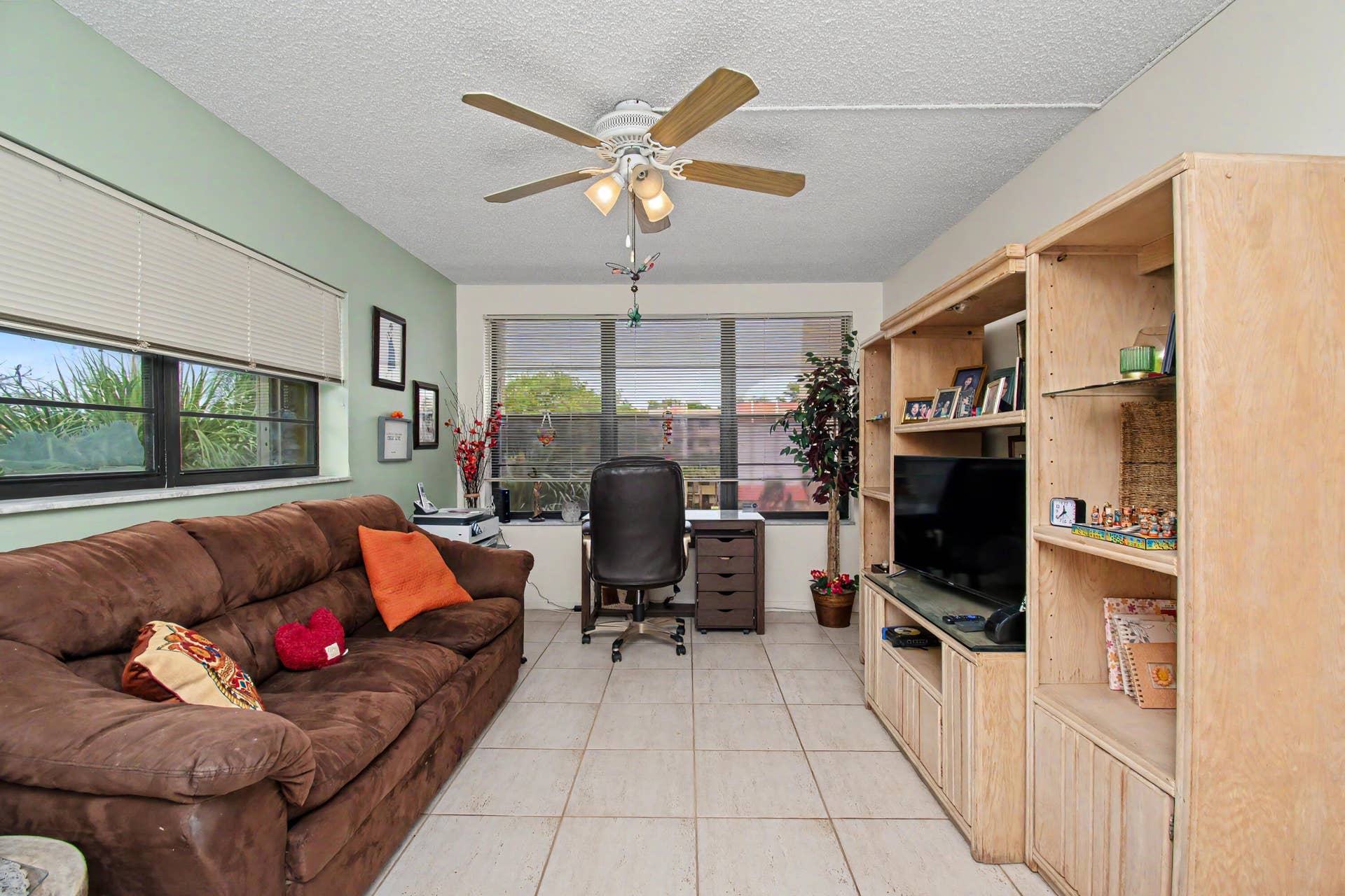 23370 N Carolwood Lane N, #409, Boca Raton, FL 33428 D3AE681B-118D-4535-A60F-9266B944577D