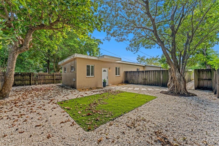 Property photo for 1340 NE 1st Avenue, Fort Lauderdale, FL