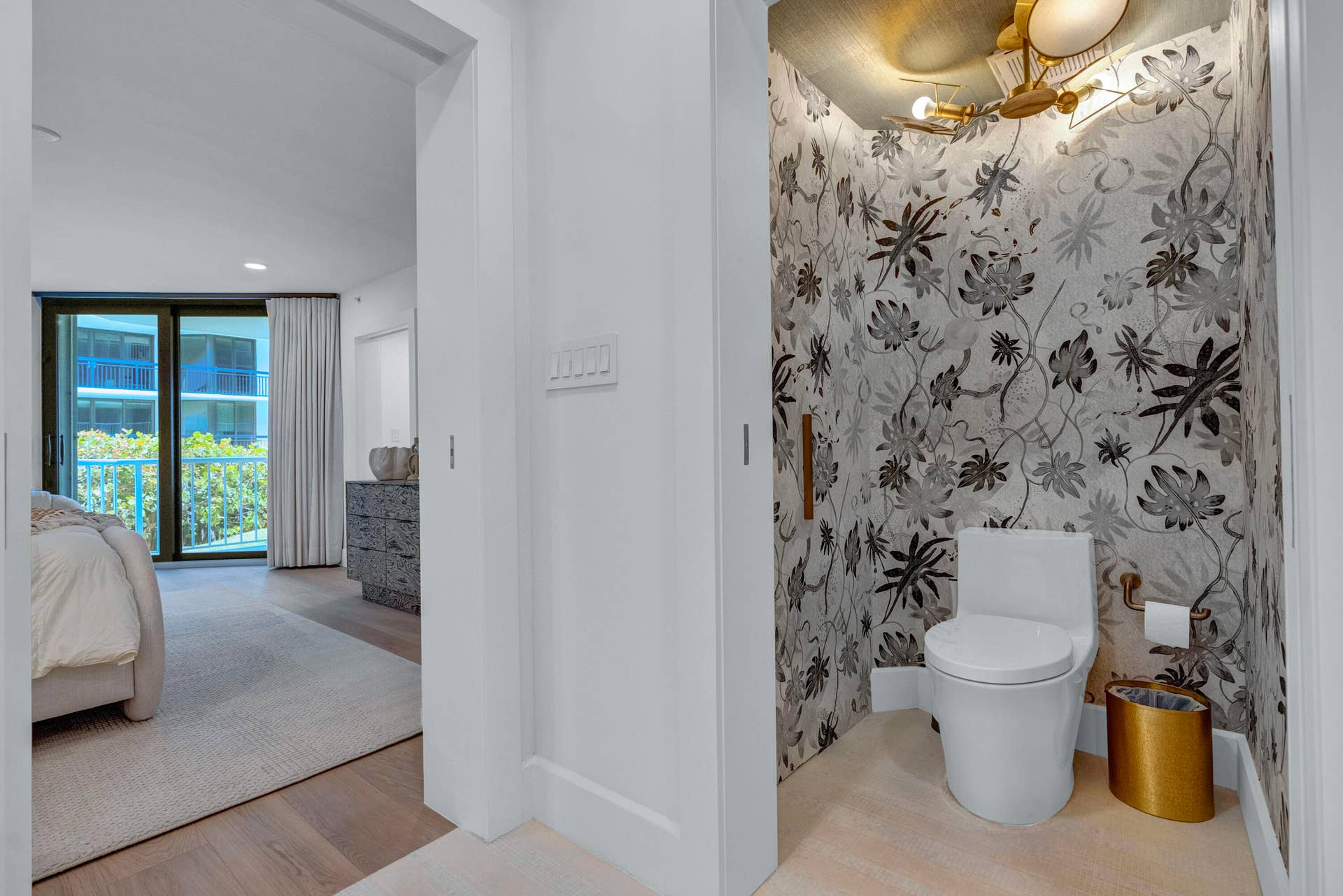3170 S Ocean Boulevard, #N204, Palm Beach, FL 33480 Primary Bathroom