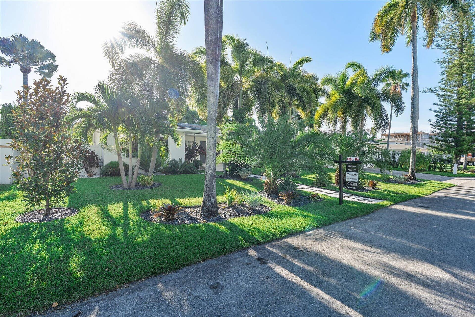 207 Royal Palm Drive, Fort Lauderdale, FL 33301 002-207 Royal Palm Dr reshoot_002