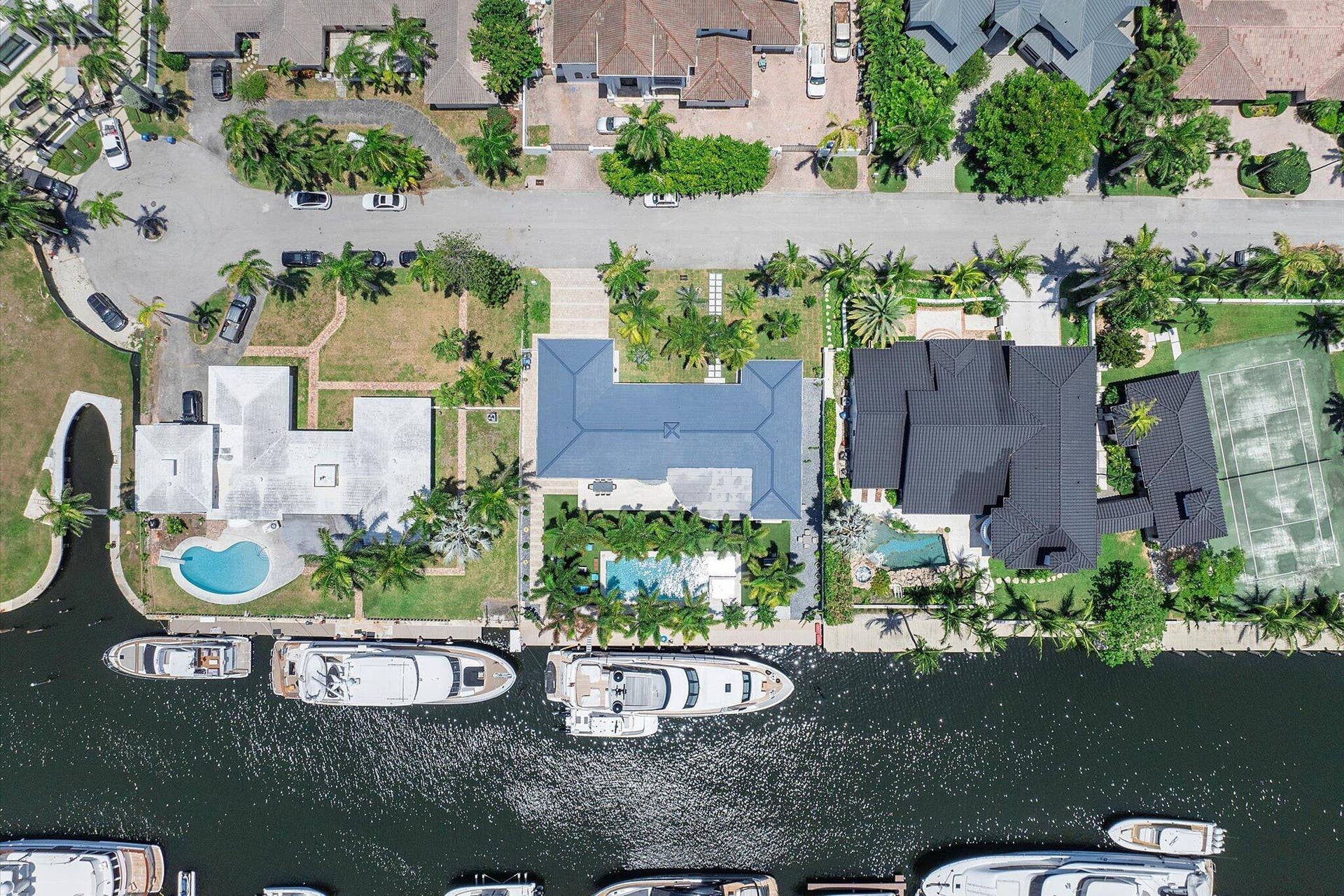207 Royal Palm Drive, Fort Lauderdale, FL 33301 095-207 Royal Palm Dr reshoot_096