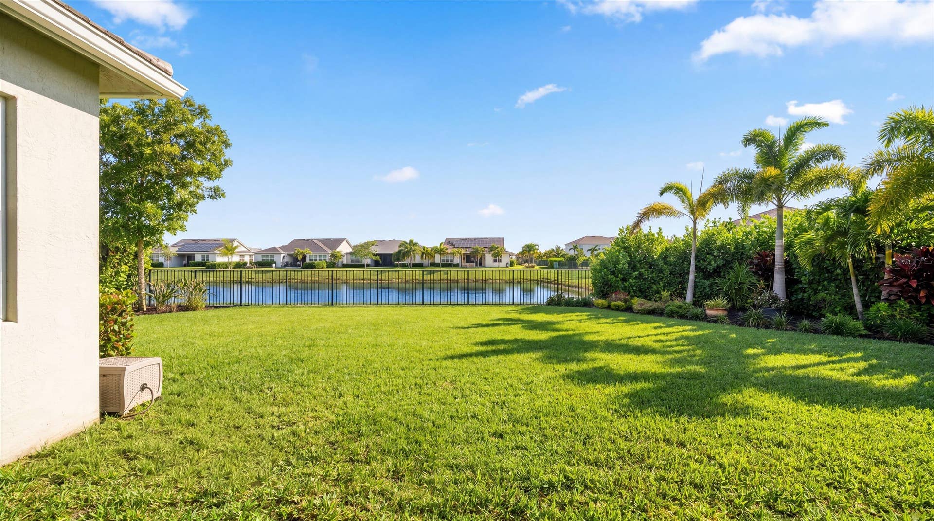 5919 Jasmine Lane, Westlake, FL 33470 49-5919 Jasmine Ln