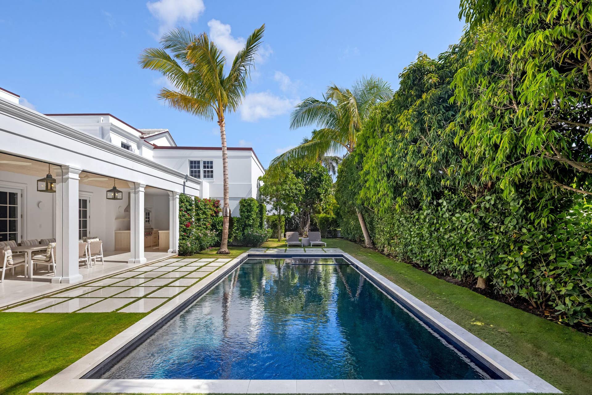 991 N Lake Way, Palm Beach, FL 33480 Pool 1