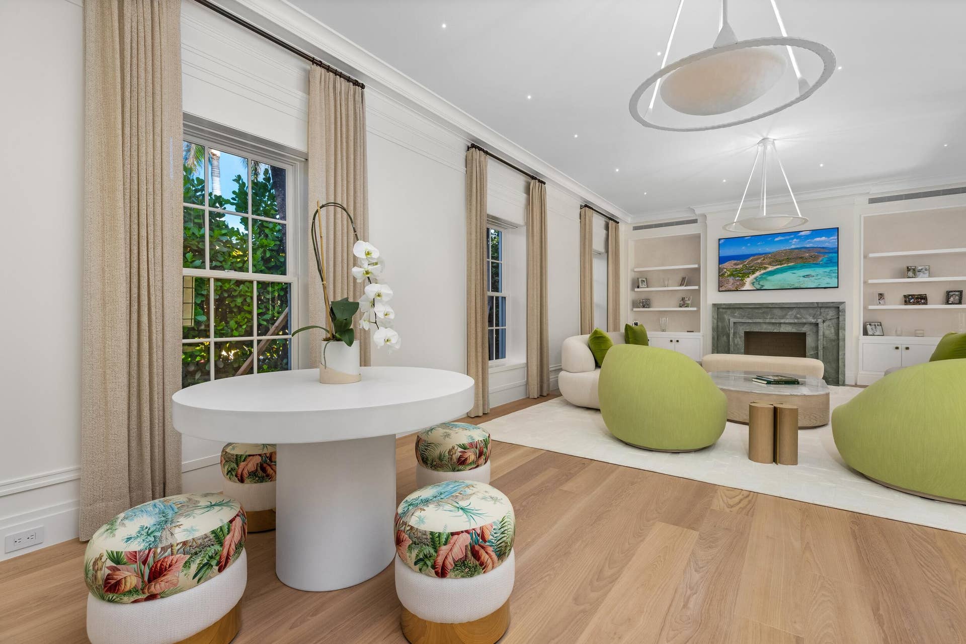 991 N Lake Way, Palm Beach, FL 33480 Living Area 8