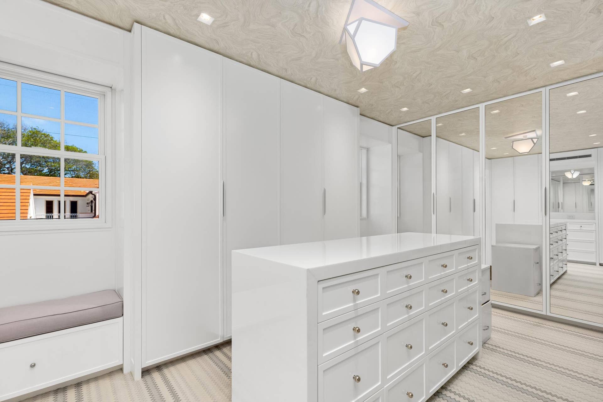 991 N Lake Way, Palm Beach, FL 33480 Primary Her Closet