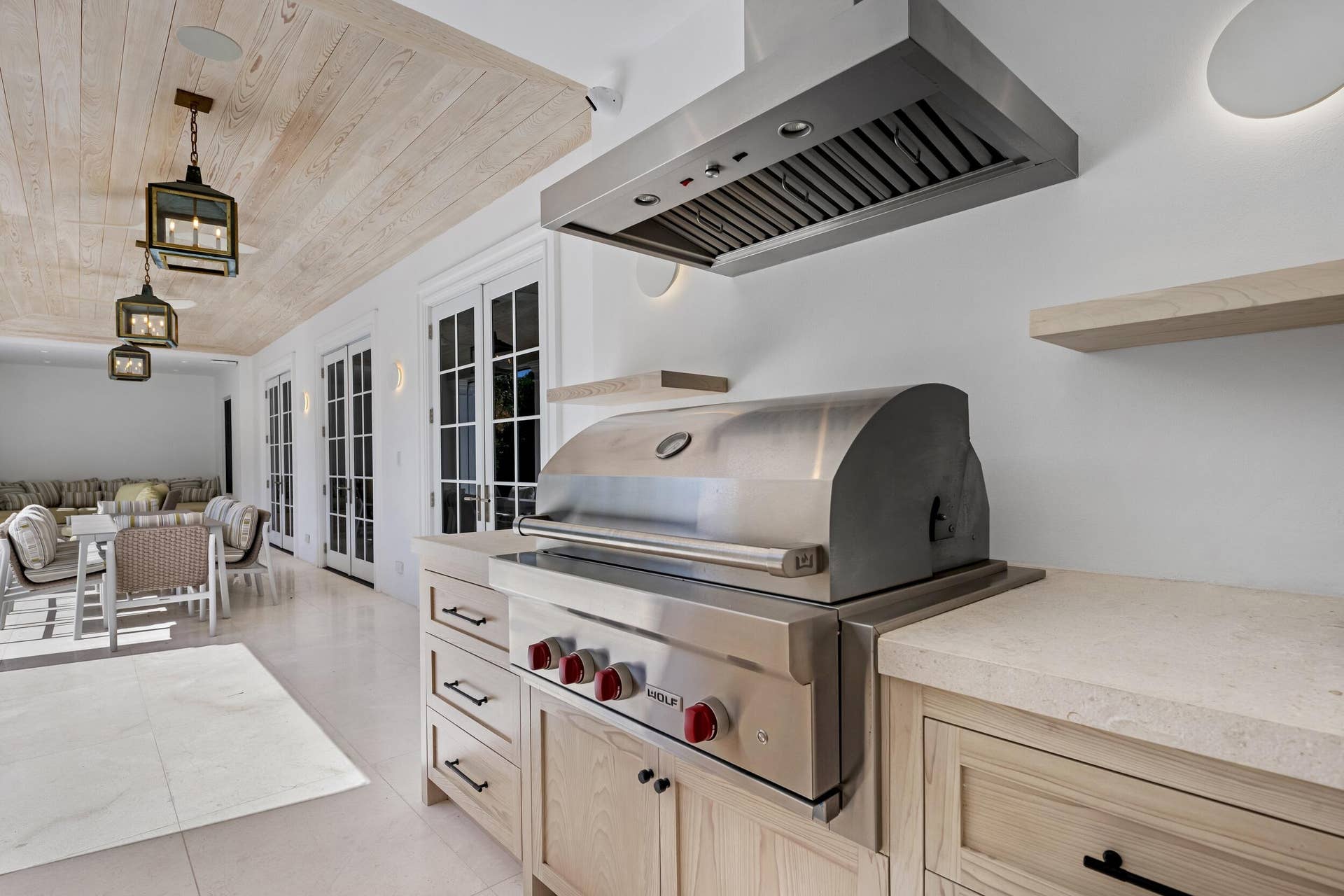 991 N Lake Way, Palm Beach, FL 33480 Summer Kitchen