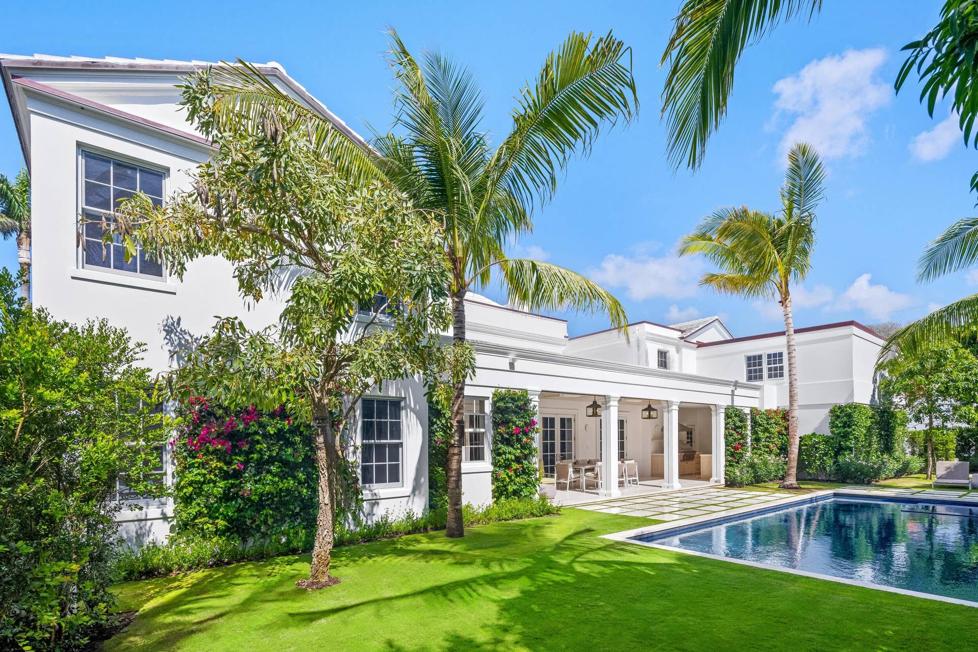 991 N Lake Way, Palm Beach, FL 33480 991 N Lake Way