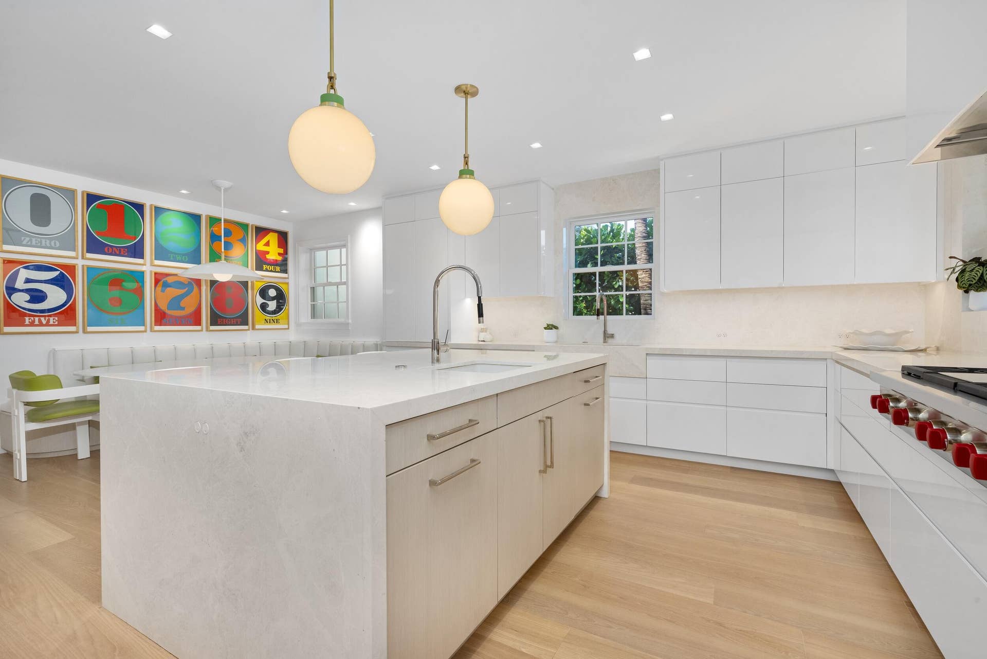 991 N Lake Way, Palm Beach, FL 33480 Kitchen 4