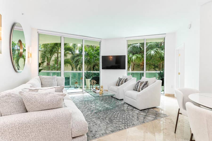 Property photo for 347 N New River Drive E, Fort Lauderdale, FL