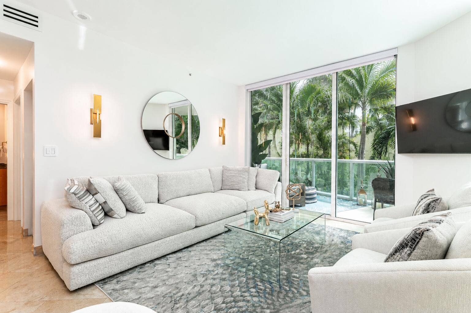 347 N New River Drive E, Fort Lauderdale, FL 33301 Living Room