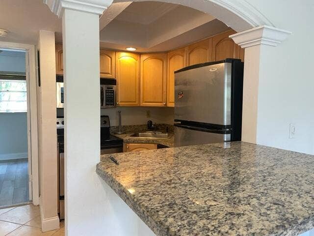 901 NE 3rd Street, #203, Fort Lauderdale, FL 33301 IMG_2366