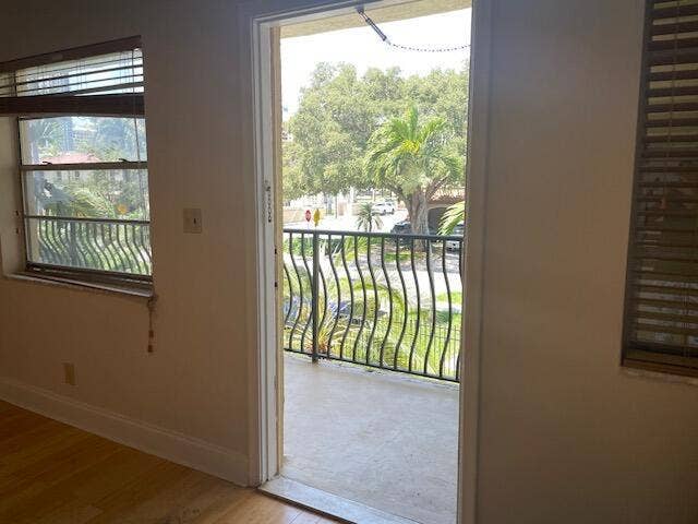 901 NE 3rd Street, #203, Fort Lauderdale, FL 33301 IMG_2394
