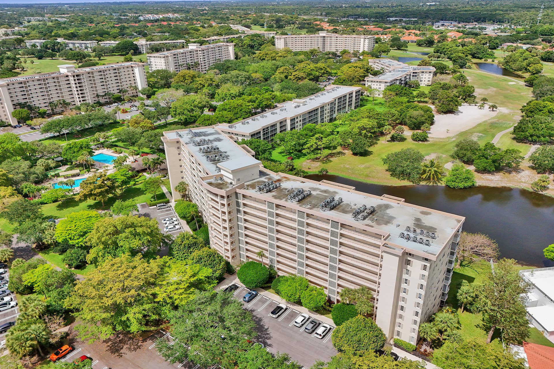 3499 Oaks Way, #Unit 205, Pompano Beach, FL 33069 One of the best locations in Palm Aire