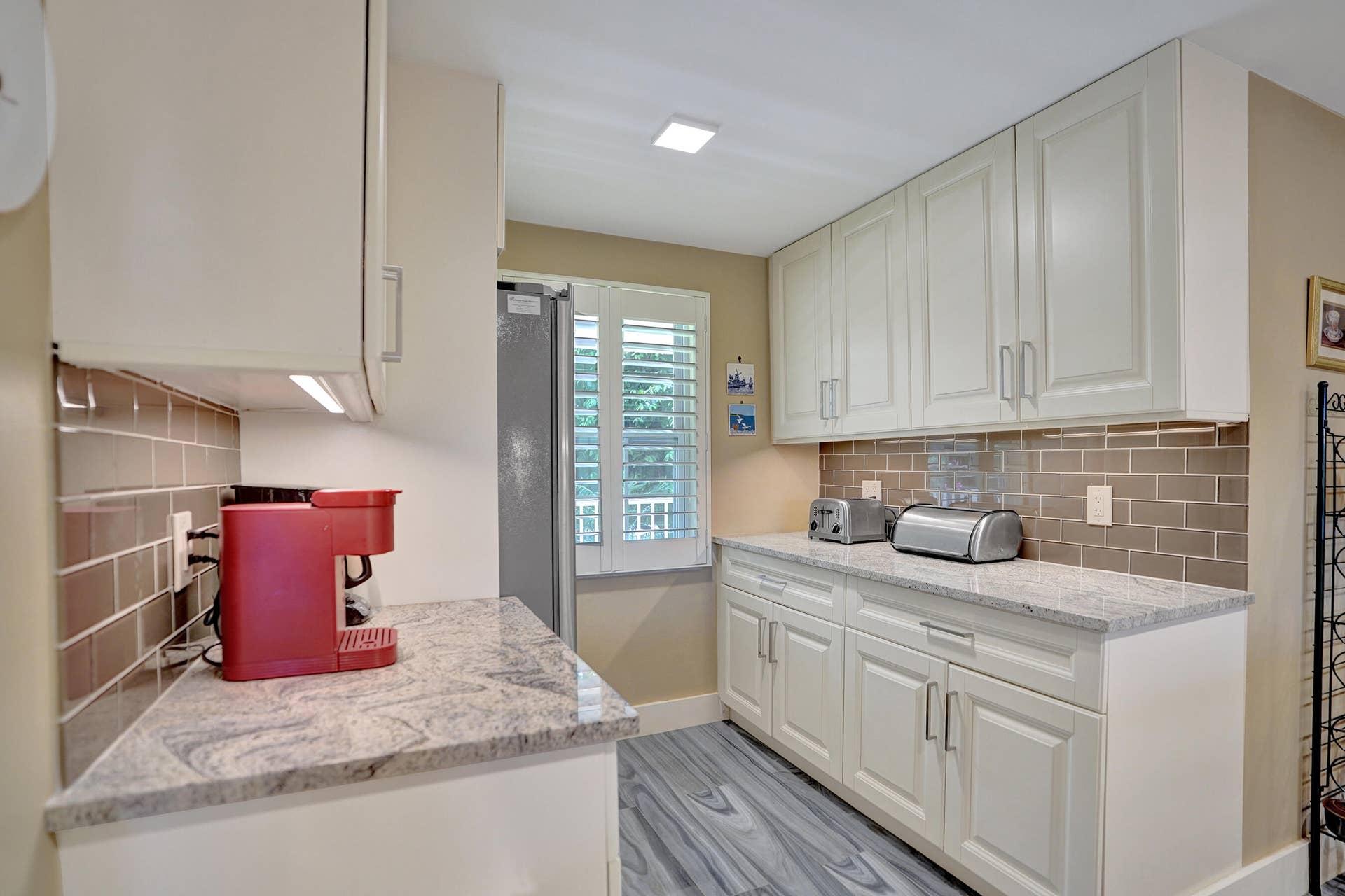 3499 Oaks Way, #Unit 205, Pompano Beach, FL 33069 DSC00114