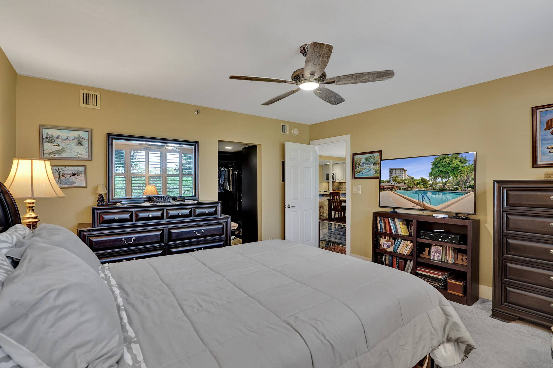 3499 Oaks Way, #Unit 205, Pompano Beach, FL 33069 DSC00258