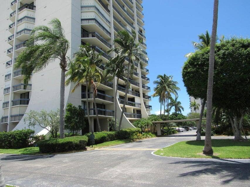 Property photo for 2400 Presidential Way, #1803, West Palm Beach, FL