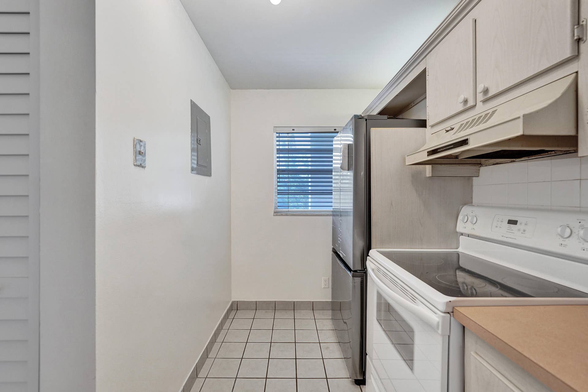 9470 Poinciana Place, #308, Davie, FL 33324 DSC09808