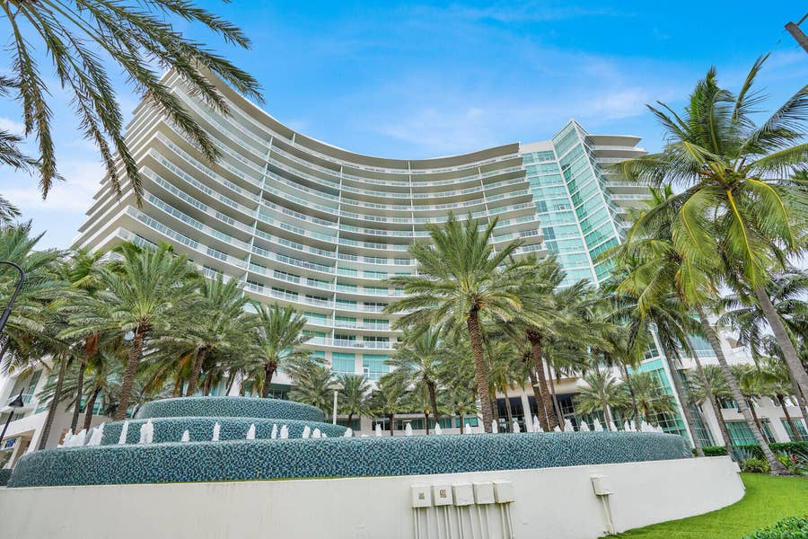 Property photo for 1 N Ocean Boulevard, #913, Pompano Beach, FL